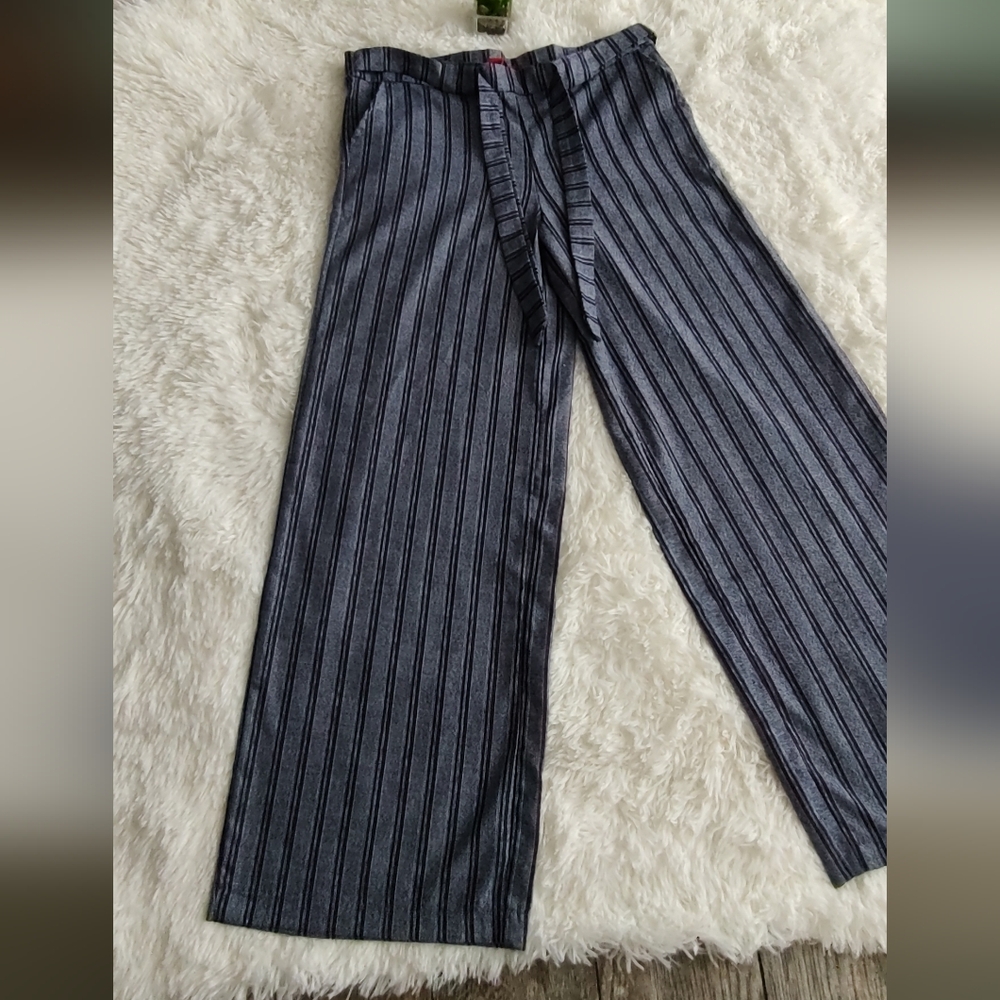 Hot Kiss Dress Pants Women Gray Stripes Belt Side Zipper Size 13 Wide Leg New - Picture 2 of 13